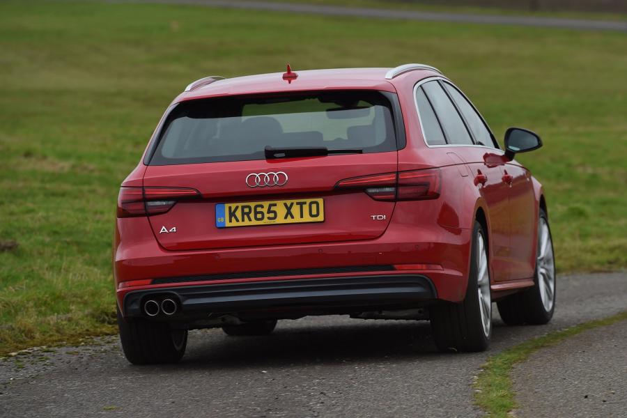  Audi A4 Avant 2.0 TDI S-Line (b9) 2016 года  (UK) (фото 4 из 14)